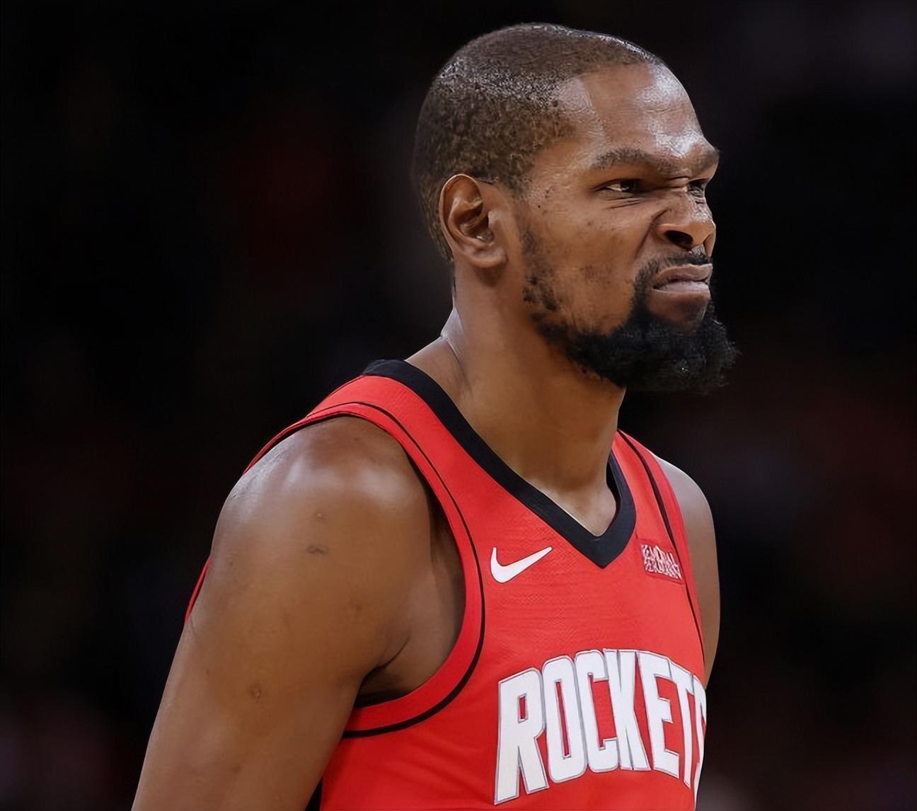 世界杯射手榜-狂轰39分7助6记三分球！杜兰特超越老詹，又将迎来一项神级里程碑