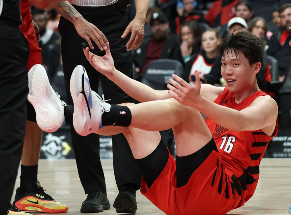 世界杯进球统计-省2000美元！NBA官方：杨瀚森对阵奇才技术犯规已被撤销